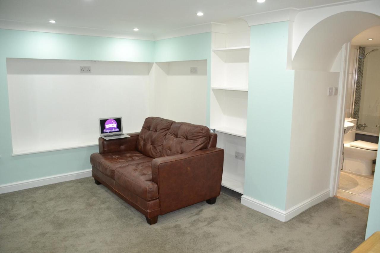 Willow Tree 1 Bed Apartment - Stayseekers 索尔兹伯里 外观 照片