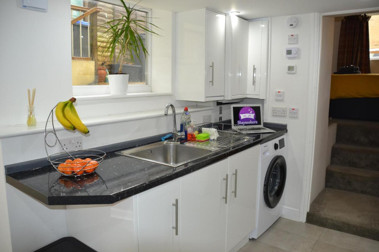 Willow Tree 1 Bed Apartment - Stayseekers 索尔兹伯里 外观 照片